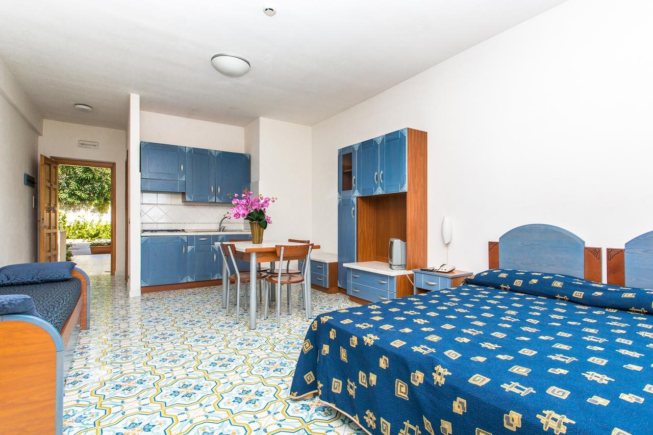 Club Residence La Castellana Belvedere Marittimo Bagian luar foto